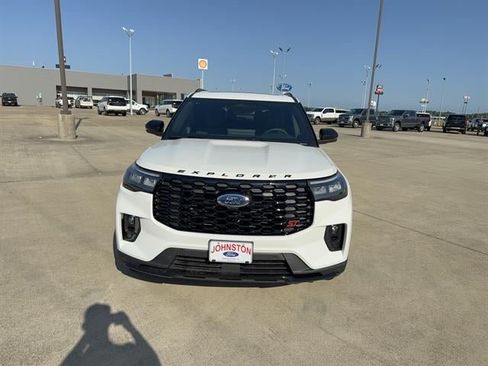 New 2026 Ford Explorer ST w/ Sun And Sound Package AWD/4WD image 3