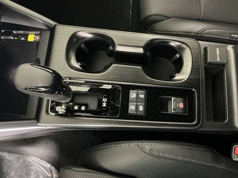 New 2026 Subaru Outback Touring XT AWD/4WD image 15