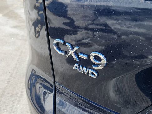Used 2023 MAZDA CX-9 Touring image 12