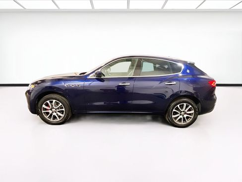 Used 2017 Maserati Levante w/ Luxury Package AWD/4WD image 25