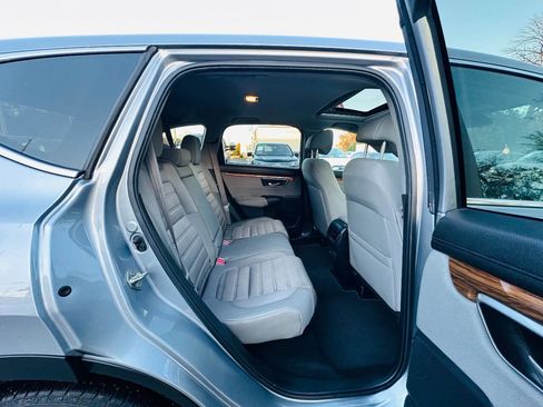 Used 2019 Honda CR-V EX image 17