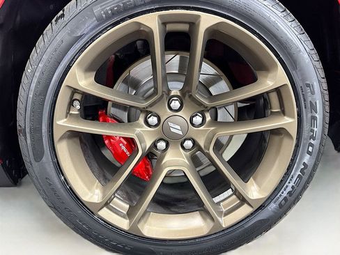 Used 2020 Dodge Challenger R/T Scat Pack w/ Shaker Package image 27