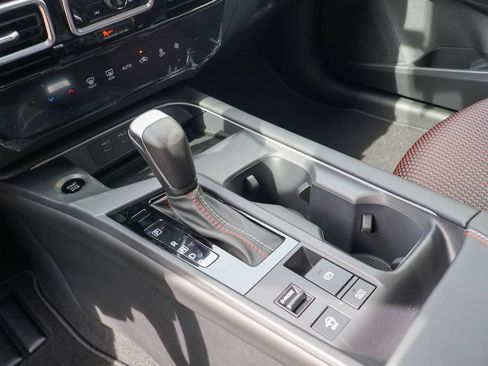New 2026 Nissan Sentra SR FWD image 13