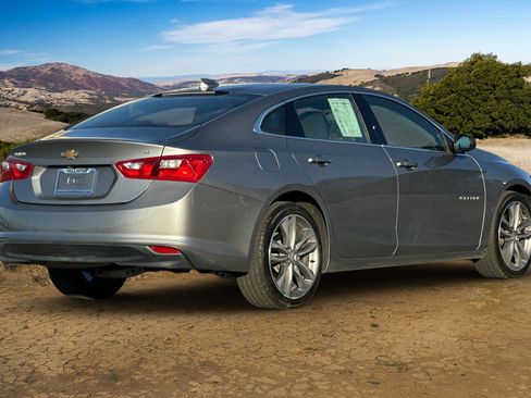 Used 2023 Chevrolet Malibu LT image 4