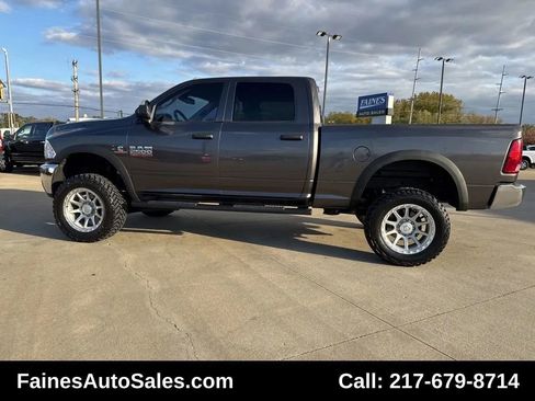 Used 2016 RAM 2500 Tradesman w/ Chrome Appearance Group image 10