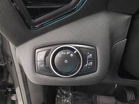 Used 2017 Ford Escape Titanium AWD/4WD image 13