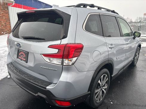 Used 2022 Subaru Forester Limited w/ Popular Package #3 AWD/4WD image 3