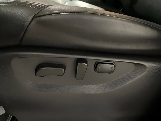Certified 2024 Nissan Armada SV AWD/4WD image 12