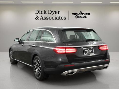 Used 2023 Mercedes-Benz E 450 4MATIC All-Terrain Wagon image 9