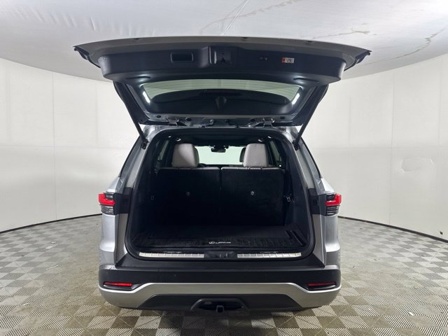 Used 2024 Lexus TX 350 AWD w/ Technology Package image 12