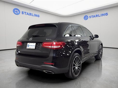 Used 2017 Mercedes-Benz GLC 300 4MATIC image 7