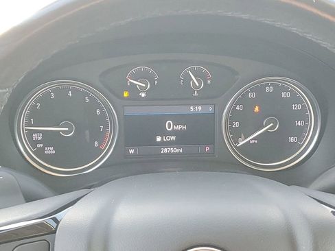 Used 2023 Buick Enclave Essence image 37