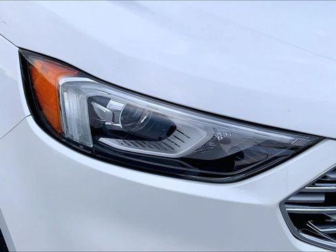 Used 2022 Ford Edge Titanium AWD/4WD image 26
