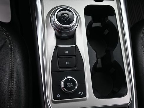 Certified 2023 Ford Explorer Limited w/ Equipment Group 301A AWD/4WD image 13