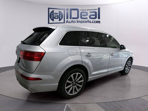 Used 2019 Audi Q7 3.0T Premium Plus w/ Premium Plus Package AWD/4WD image 5