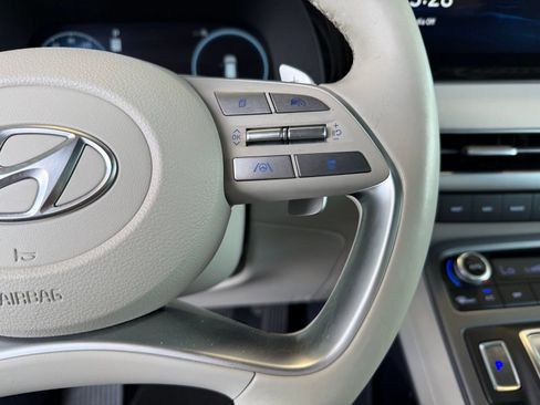 Used 2024 Hyundai Palisade Limited FWD image 18