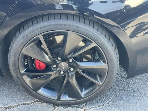 Used 2023 Genesis G70 3.3T w/ Sport Prestige Package image 4