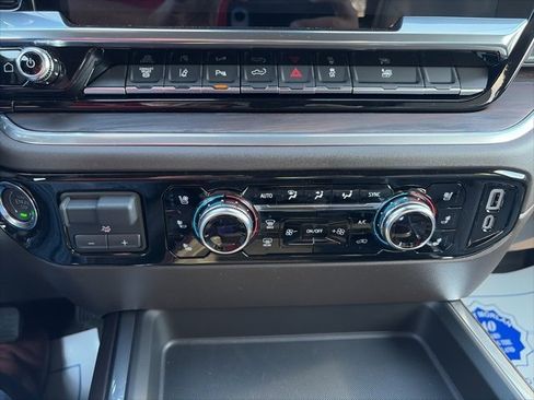 New 2026 GMC Sierra 3500 SLT image 23