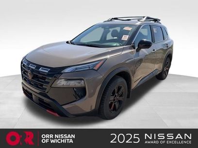 Used 2025 Nissan Rogue SV