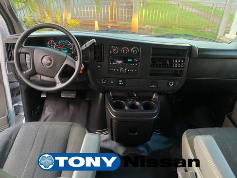 Used 2023 GMC Savana 2500 w/ Driver Convenience Package image 30