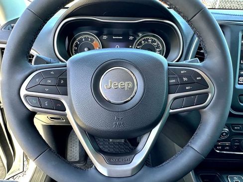 Used 2022 Jeep Cherokee Latitude Lux image 15