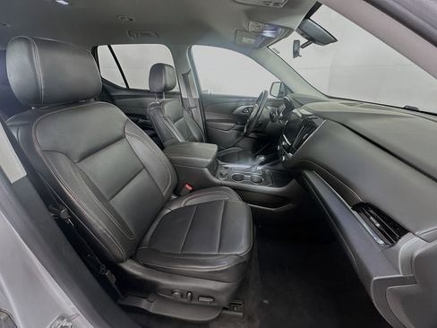 Used 2019 Chevrolet Traverse LT image 32