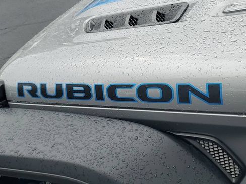 Used 2021 Jeep Wrangler Unlimited Rubicon 4xe w/ Safety Group AWD/4WD image 29