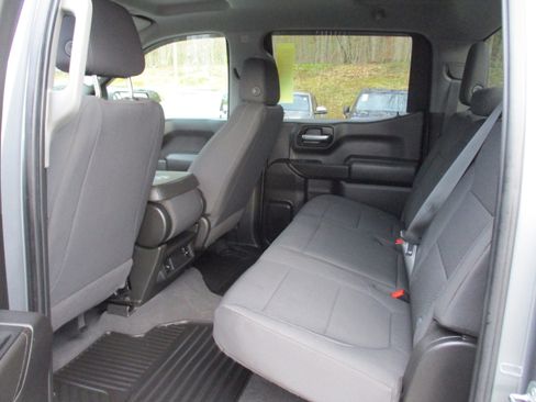 Certified 2022 Chevrolet Silverado 1500 Custom Trail Boss AWD/4WD image 12