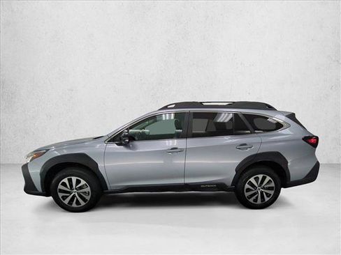 Used 2024 Subaru Outback Premium AWD/4WD image 9