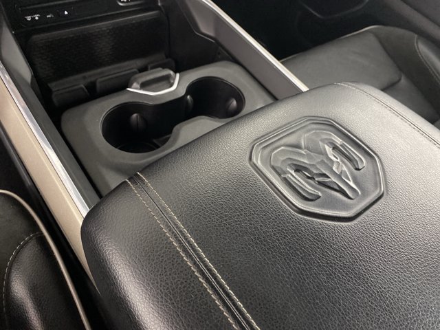 Used 2019 RAM 1500 Laramie w/ Sport Appearance Package AWD/4WD image 30