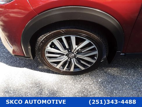 Used 2022 Nissan Kicks SV image 9