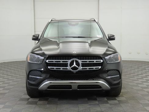 New 2025 Mercedes-Benz GLE 450 4MATIC image 2