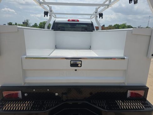 New 2025 Chevrolet Silverado 2500 W/T RWD image 11