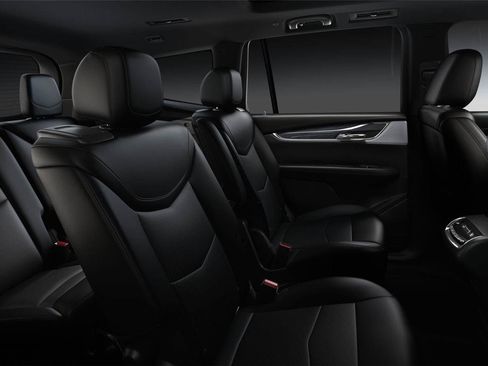 Certified 2023 Cadillac XT6 Premium Luxury image 26