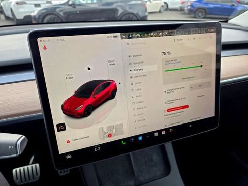 Used 2024 Tesla Model Y Performance AWD/4WD image 40