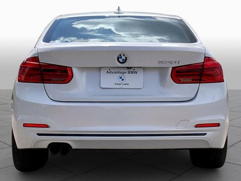 Used 2018 BMW 330i Sedan image 4