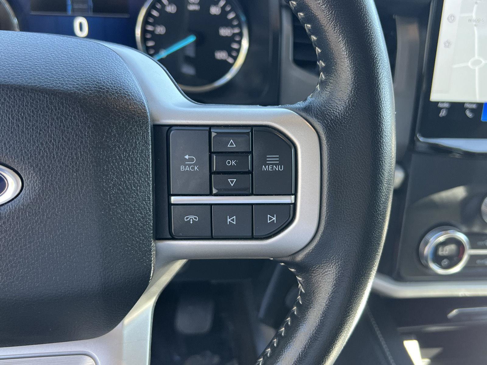 Used 2022 Ford Expedition XLT AWD/4WD image 32