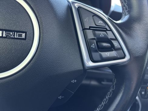 Used 2022 Chevrolet Camaro LT image 24