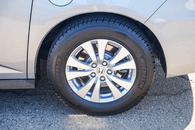 Used 2016 Honda Odyssey EX-L image 12