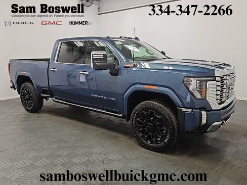 New 2026 GMC Sierra 2500 Denali w/ Denali Reserve Package AWD/4WD image 2