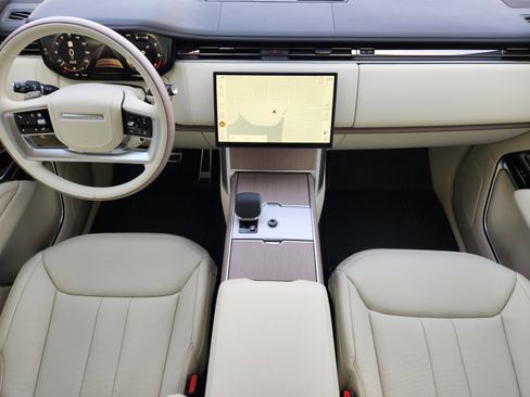 Used 2026 Land Rover Range Rover SE AWD/4WD image 29