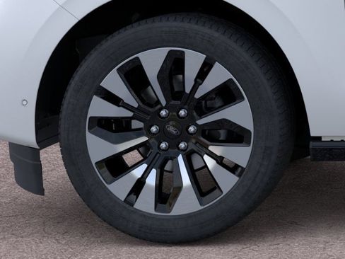 New 2025 Ford Expedition Max Platinum w/ Platinum Ultimate Package AWD/4WD image 19