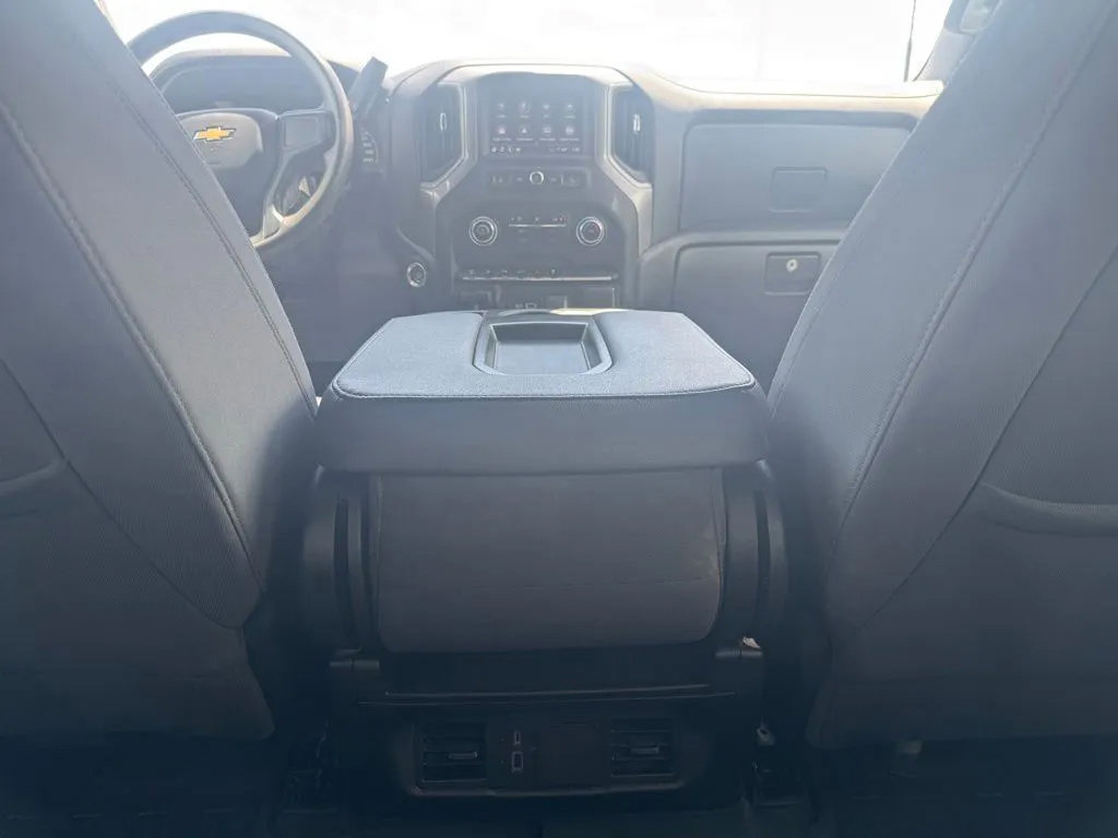 Used 2024 Chevrolet Silverado 2500 Custom w/ Custom Value Package AWD/4WD image 17