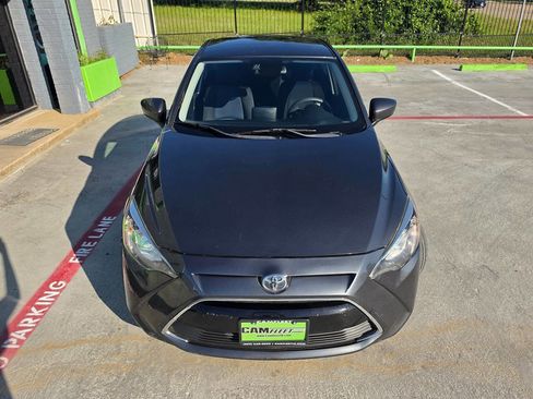 Used 2017 Toyota Yaris iA FWD image 62