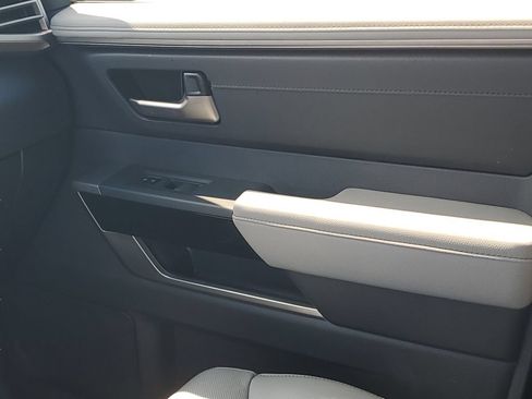 Certified 2026 Toyota Tundra Limited AWD/4WD image 13