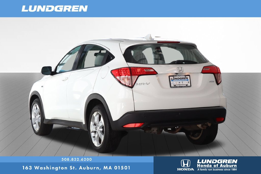 Used 2017 Honda HR-V LX image 4