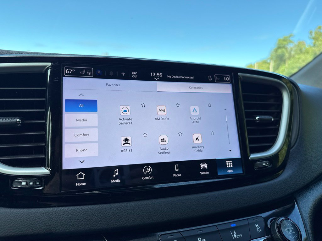 Used 2025 Chrysler Pacifica Select FWD image 28