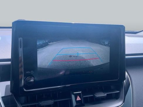 Used 2024 Toyota Corolla Cross LE FWD image 27
