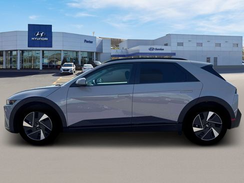 New 2025 Hyundai Ioniq 5 SEL AWD/4WD image 3