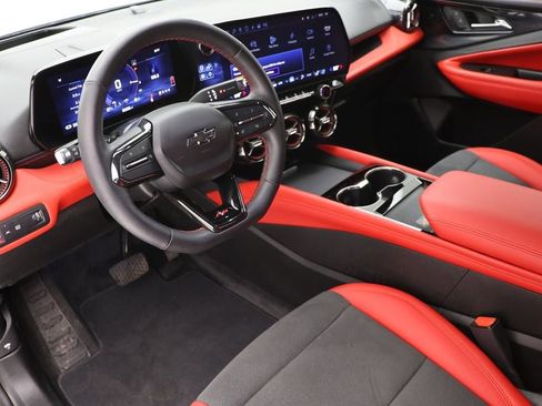 Used 2024 Chevrolet Blazer EV RS image 13